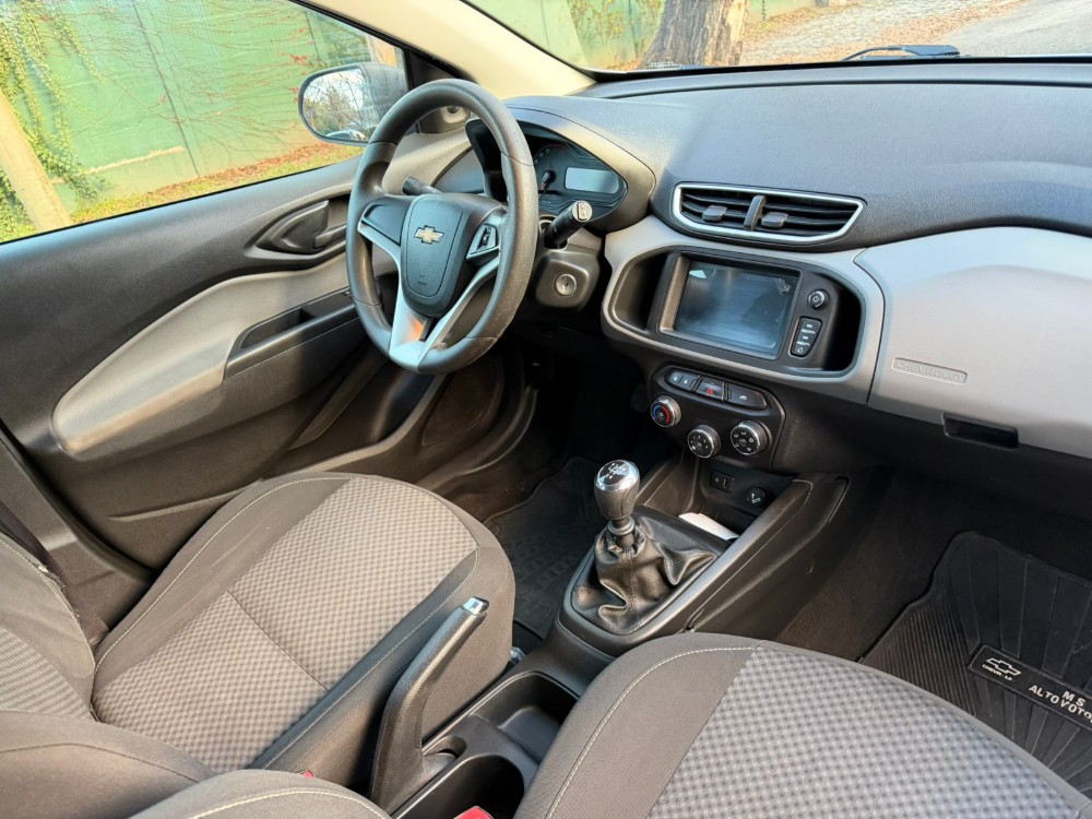 Chevrolet Onix LT — foto 12